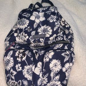 VERA BRADLEY FLORAL BACKPACK